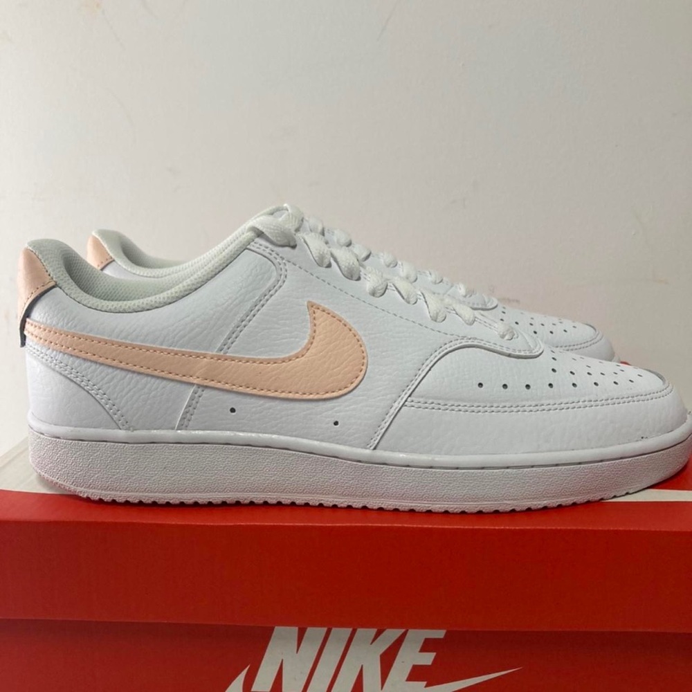 Nike Court Vision Low Sneaker Peach size 8.5 like new condition